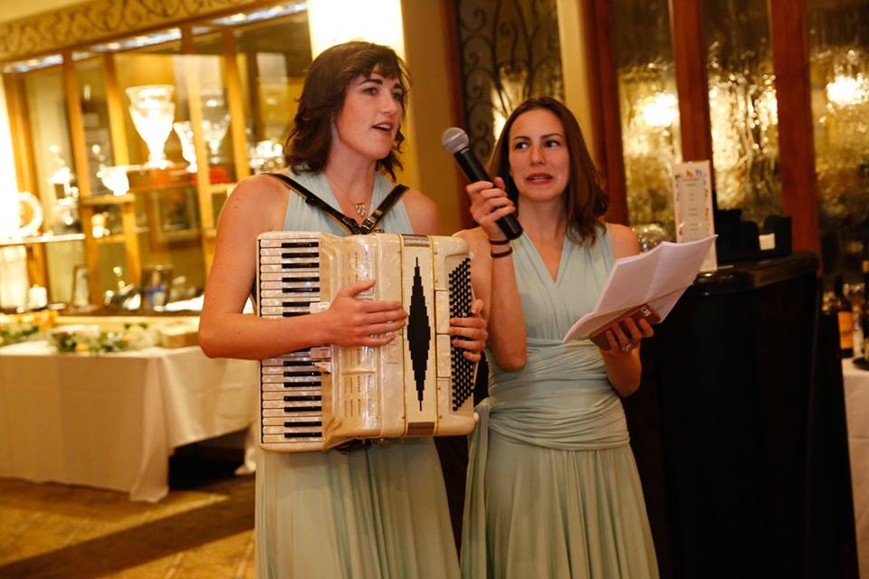 wedding toast accordion1